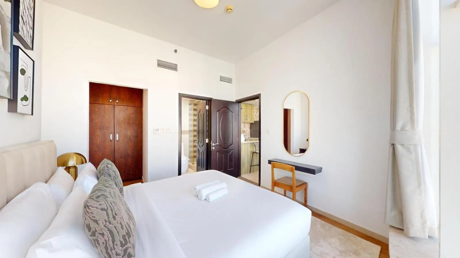 Zenith Tower A2 - Colourful One Bedroom Dubai United Arab Emirates